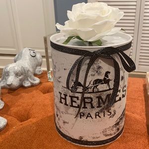 Home Decor Accent Piece